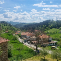 Продава  панорамна къща в Родопите , снимка 1 - Къщи - 44533660