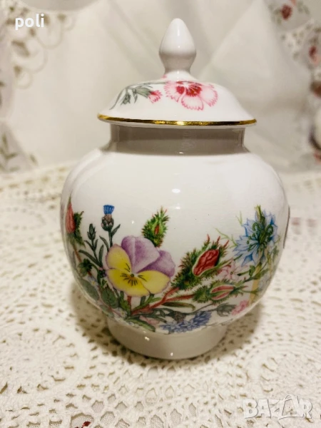 порцеланов буркан , снимка 1