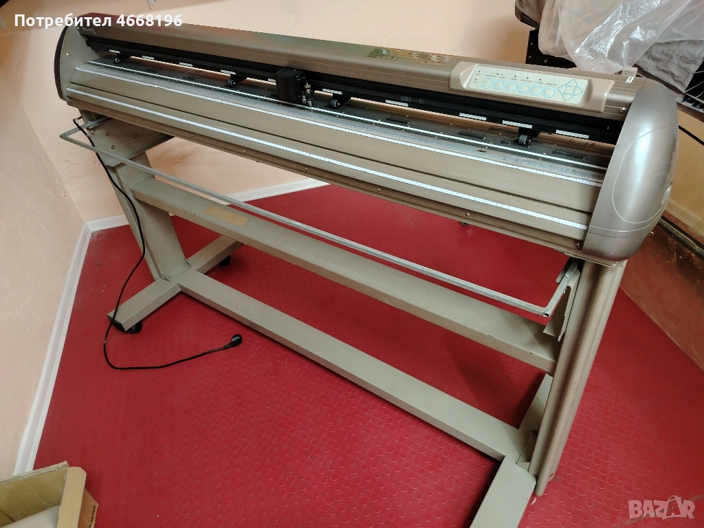 Режещ плотер GCC PUMA II-132S, снимка 1