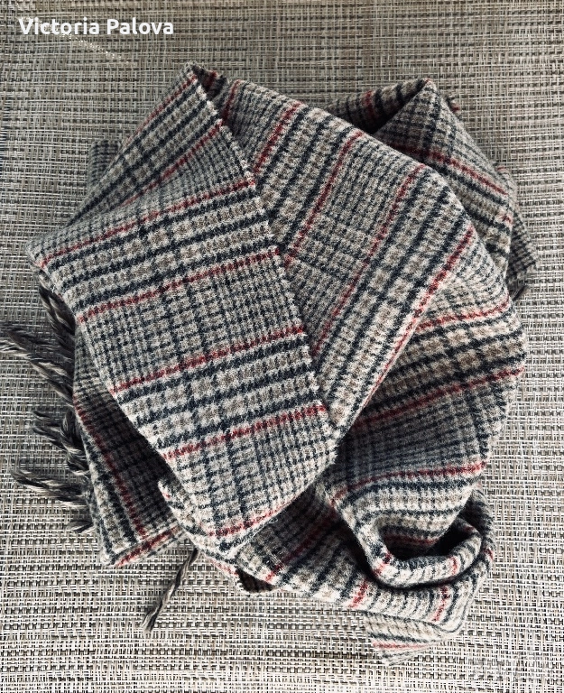 Стилен зимен вълнен шал plaid дизайн, снимка 1