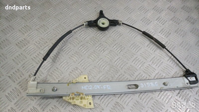Стъклоповдигач врата Mazda 2 2007г.(предна дясна)	, снимка 1
