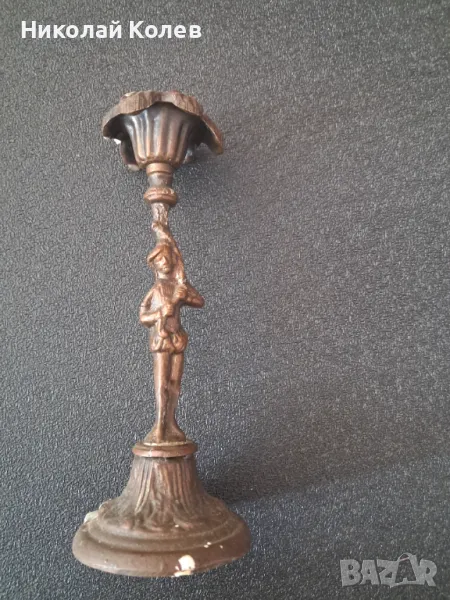 Меден свещник с фигура, снимка 1