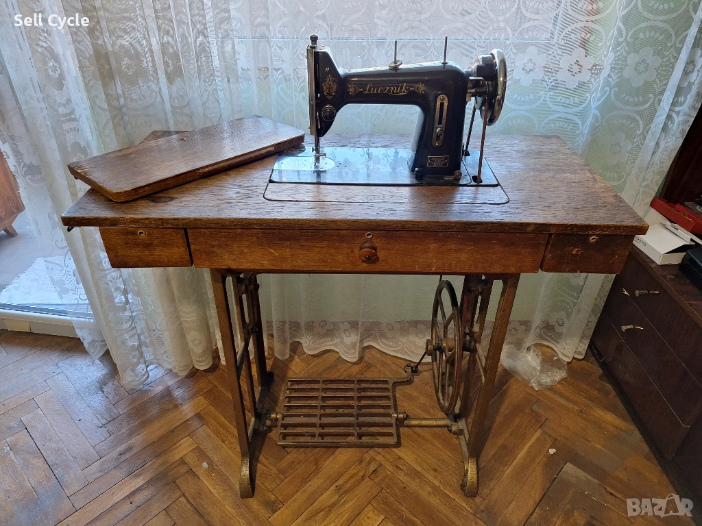 ✅РАБОТЕЩА ШЕВНА МАШИНА ЛУЧНИК ❗, снимка 1