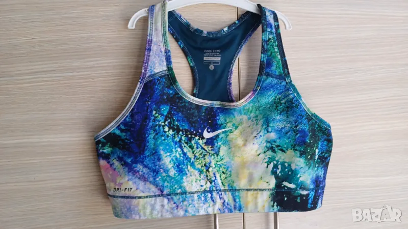 Многоцветно бюстие Nike L, снимка 1
