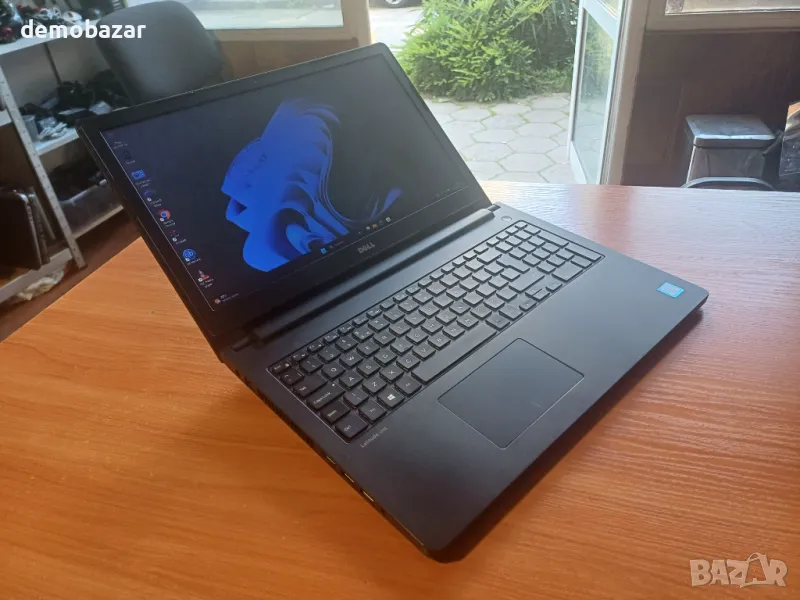 15.6'FullHD Dell Core™i5-6th/8GB Ram/1TB с двойна батерия, снимка 1