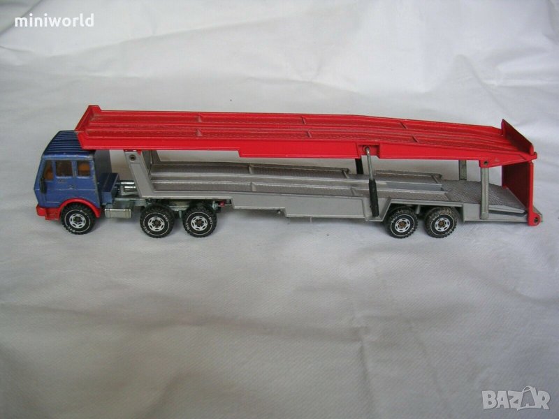 Mercedes Benz Auto-Transporter - на Siku 3112 made in W.Germany няма липси и опаковка, снимка 1