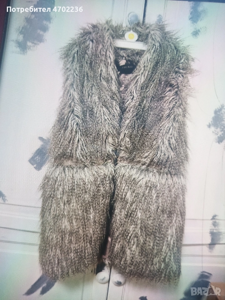 Дамски елек с косъм Zara m-l, снимка 1