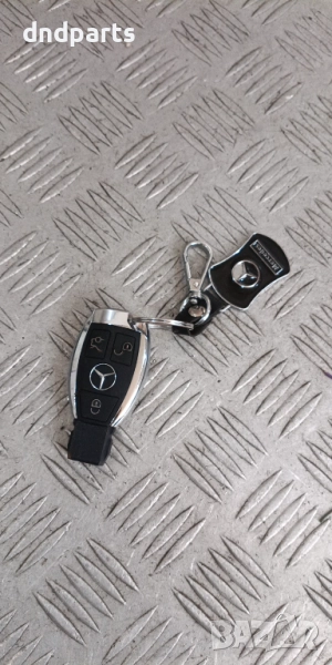 Контактен ключ Mercedes CLK W208 2000г.	, снимка 1