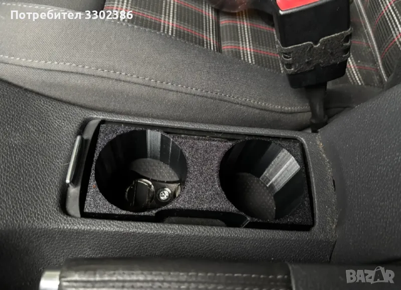 Поставка за напитки за Фолксваген голф 5, снимка 1