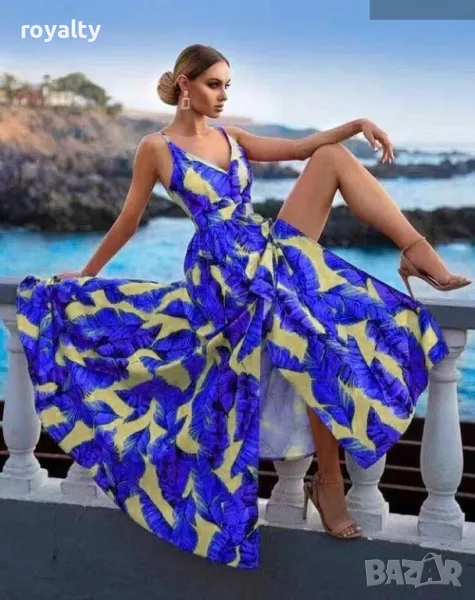 Дълга елегантна лятна рокля със сини пера, снимка 1