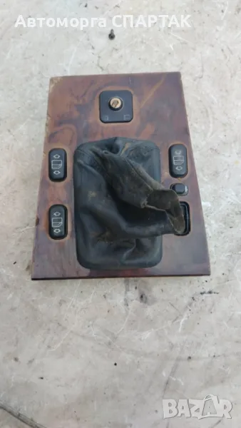 Централна конзола Мерцедес Е класа S210, снимка 1