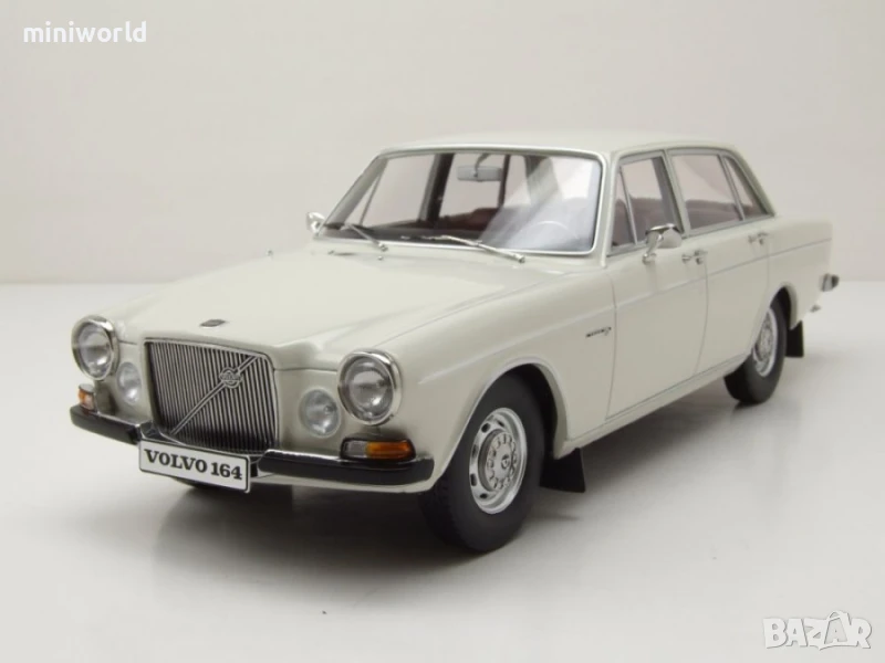 Volvo 164 1970 - мащаб 1:18 на Triple9 моделът е нов в кутия, снимка 1