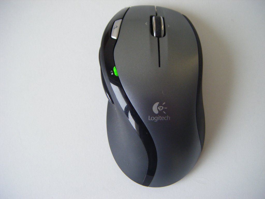 Лазерна мишка Logitech MX 620 в Клавиатури и мишки в Плевен ID31527985 — Bazar.bg