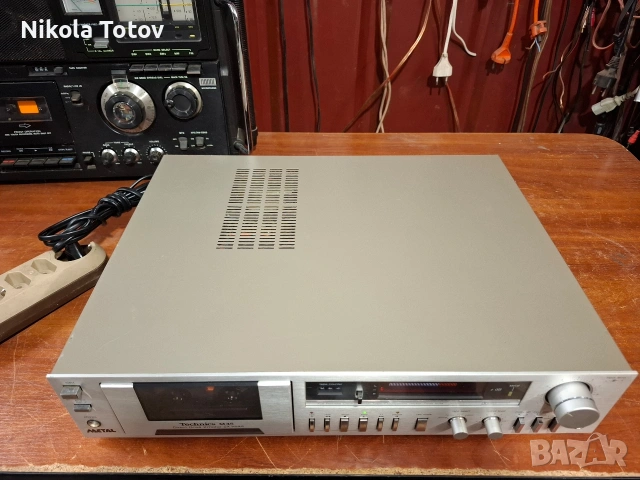 Продава се двуглав дек Technics M-45. , снимка 2 - Декове - 53991187