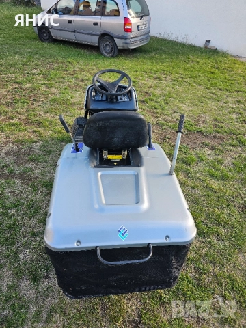 ТРАКТОРНА КОСАЧКА HONDA. ПЕРФЕКТНА , снимка 7 - Градинска техника - 52002577