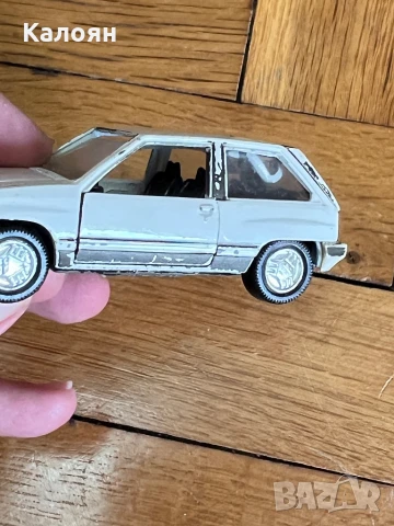 Количка произведена в западна Германия, модел Опел Корса , снимка 3 - Коли, камиони, мотори, писти - 50707770