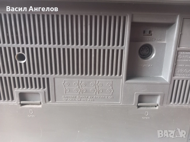 Hitachi TRK 7000 E, снимка 8 - Радиокасетофони, транзистори - 51866471