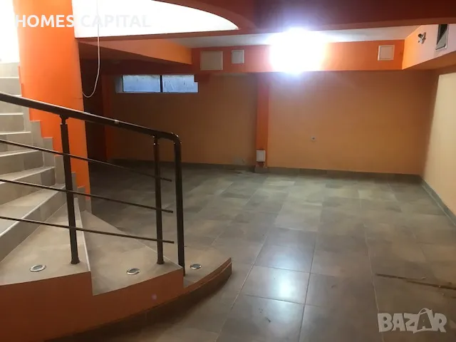 Агенция за недвижими имоти "HOMES CAPITAL" продава