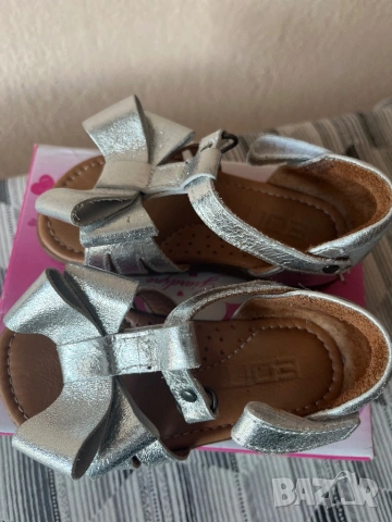 Детски сандалки естествена кожа, снимка 2 - Детски сандали и чехли - 54254741
