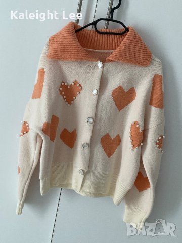 Жилетка със сърца и перлички, снимка 2 - Жилетки - 39925367