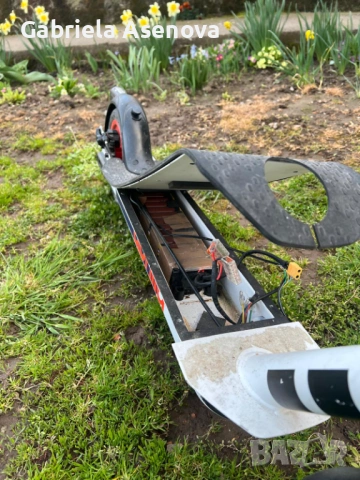 Продавам тротинетка , снимка 3 - Скутери и тротинетки - 54169540