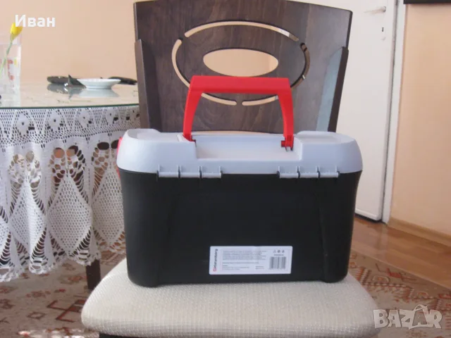 Продавам кутия за инструменти , снимка 2 - Куфари с инструменти - 56389458