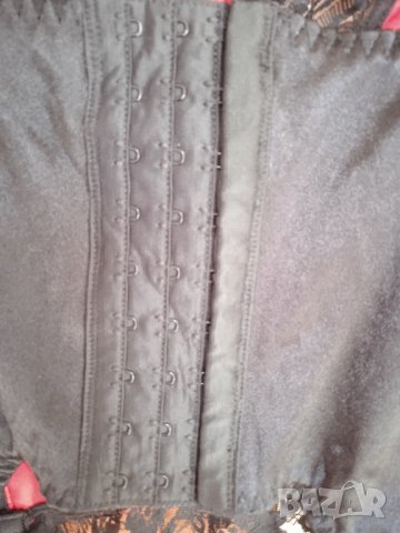 Корсет , снимка 9 - Корсети, бюстиета, топове - 42480501