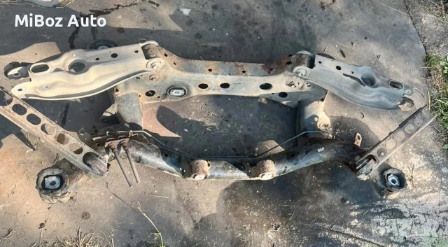 Заден мост BMW E91 2.0 diesel auto, снимка 2 - Части - 52158070