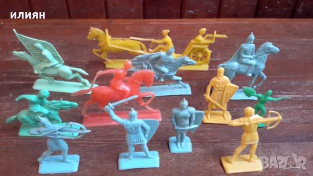 Пластмасови войници като цяло във Добро състояние 50лв за всички , снимка 7 - Колекции - 31812890