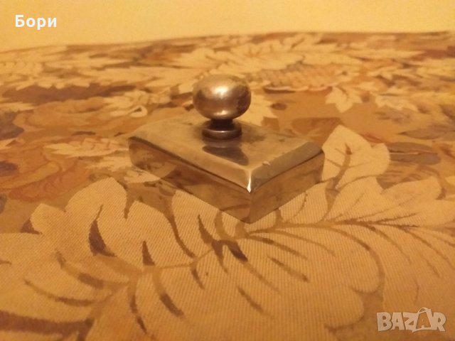 Метална тежест за хартия/подложка за печат, снимка 4 - Други ценни предмети - 30095287