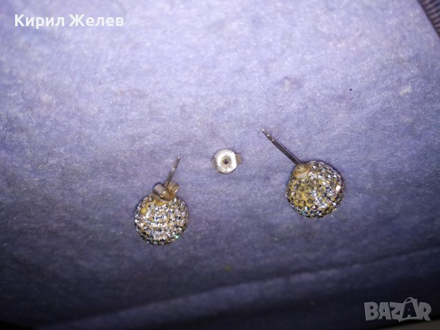 СРЕБЪРНИ СНЕЖИНКИ - ФЕШЪН АРТ ОБЕЦИ ТОПЧЕТА СРЕБРО 925 Част От КОМПЛЕКТ с БЯЛ ЕМАЙЛ и КРИСТАЛИ 36400, снимка 10 - Обеци - 39568509