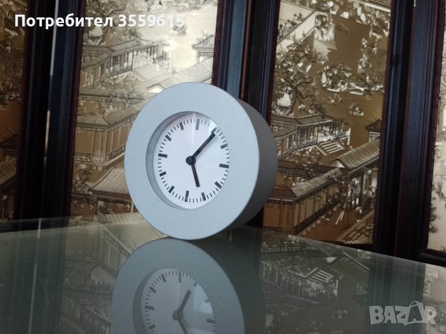 дизайнерски настолен  часовник от Швейцария, снимка 2 - Други стоки за дома - 39056354