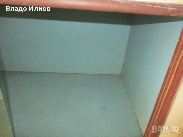 Бюфет старинен винтидж направен около 1960 г., снимка 17 - Антикварни и старинни предмети - 42852519