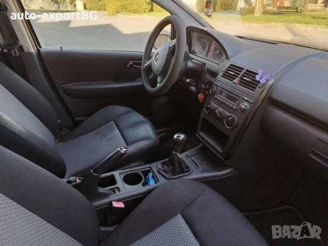 мерцедес А150 бензин , снимка 9 - Автомобили и джипове - 54309790