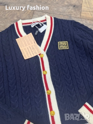 Дамска жилетка Miu Miu, снимка 5 - Жилетки - 52464021