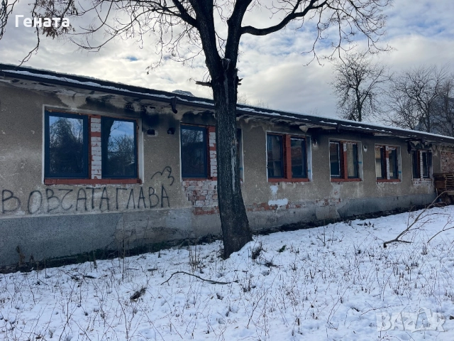 Бизнес сграда с право на строеж до 10м, снимка 7 - Други - 46211660