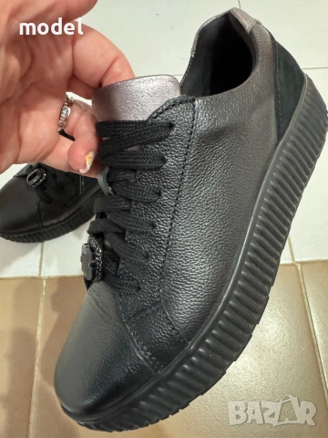 Дамски сникърси Geox, снимка 5 - Маратонки - 54286614