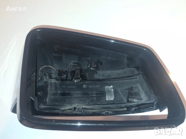 Капак за огледало на Мерцедес W212, снимка 2 - Аксесоари и консумативи - 51055551