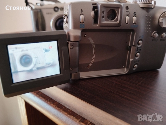 Камери Canon PowerShot G2, Canon PowerShot G3 Japan, снимка 15 - Фотоапарати - 51772449