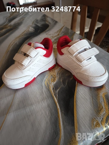 маратонки Adisas, снимка 3 - Детски маратонки - 54121877