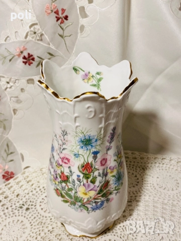 порцеланова ваза, снимка 4 - Вази - 52321055
