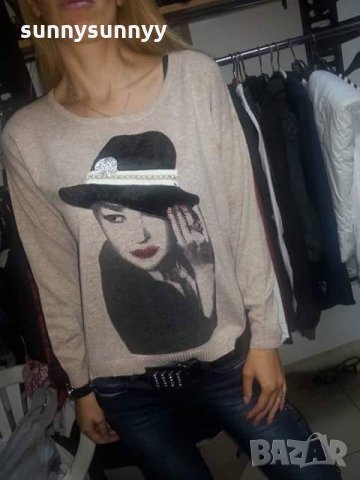 Пуловер с жена