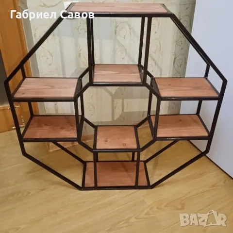 Етажерки индустриален стил