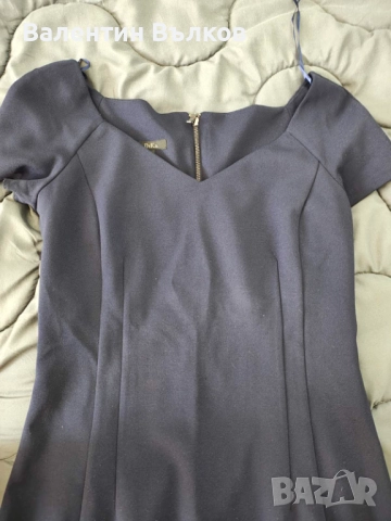 Рокля Dika 36 размер, снимка 2 - Рокли - 52107991