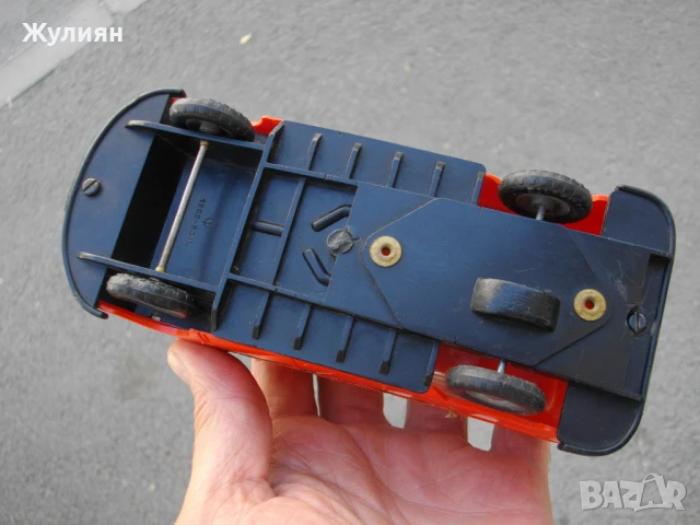 СОЦ ПЛАСТМАСОВА КОЛИЧКА ФОЛКСВАГЕН БУС VOLKSWAGEN VW , снимка 7 - Антикварни и старинни предмети - 51142833