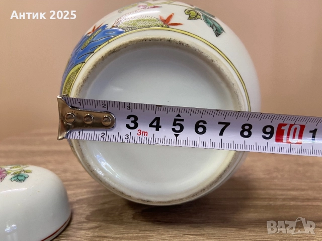 Порцеланова ваза-буркан в стил Famille Rose с мотив "Птица и Божур", снимка 7 - Антикварни и старинни предмети - 51507051