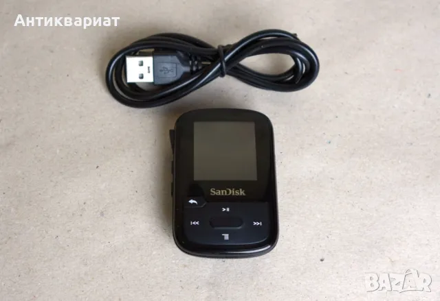 Водозащитен плеар SanDisk 16GB Clip Sport PLUS с Bluetoot и FM радио