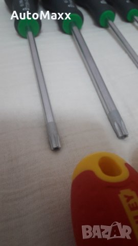 Пълен комплект отвертки STANLEY-France, снимка 8 - Отвертки - 35439545