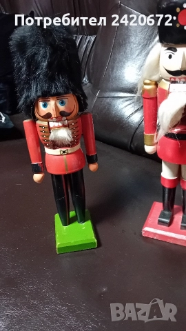 автентична лешникотрошачка, снимка 2 - Други ценни предмети - 52635418