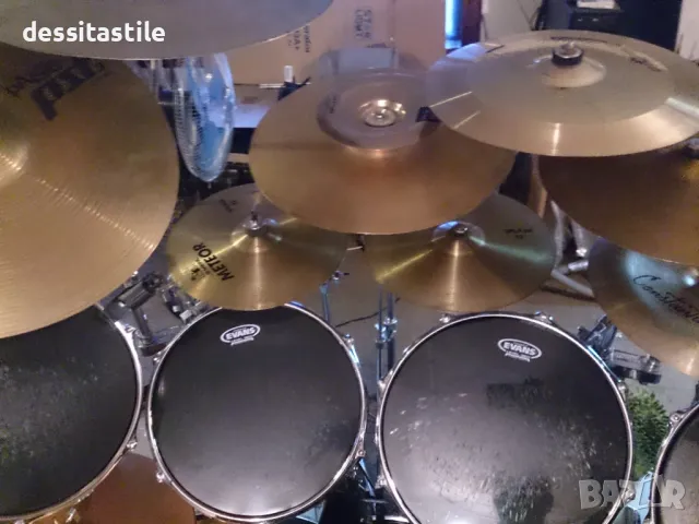 Голям комплект барабани Амати, снимка 6 - Ударни инструменти - 50032015
